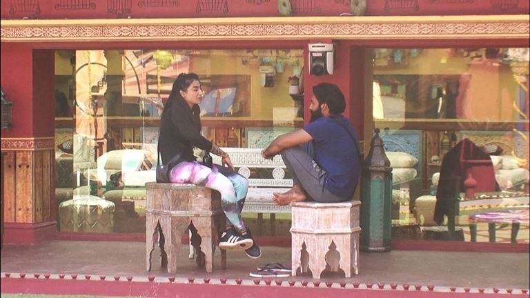 Highlights Day 14: Bani-Manveer get candid