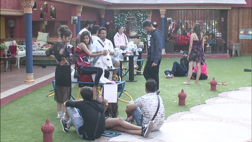 Bigg Boss 10 Episode 8