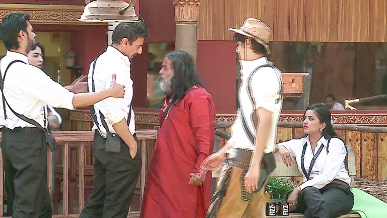 Unseen Undekha Day 39: Maro, Om Swami Ji ko maro!