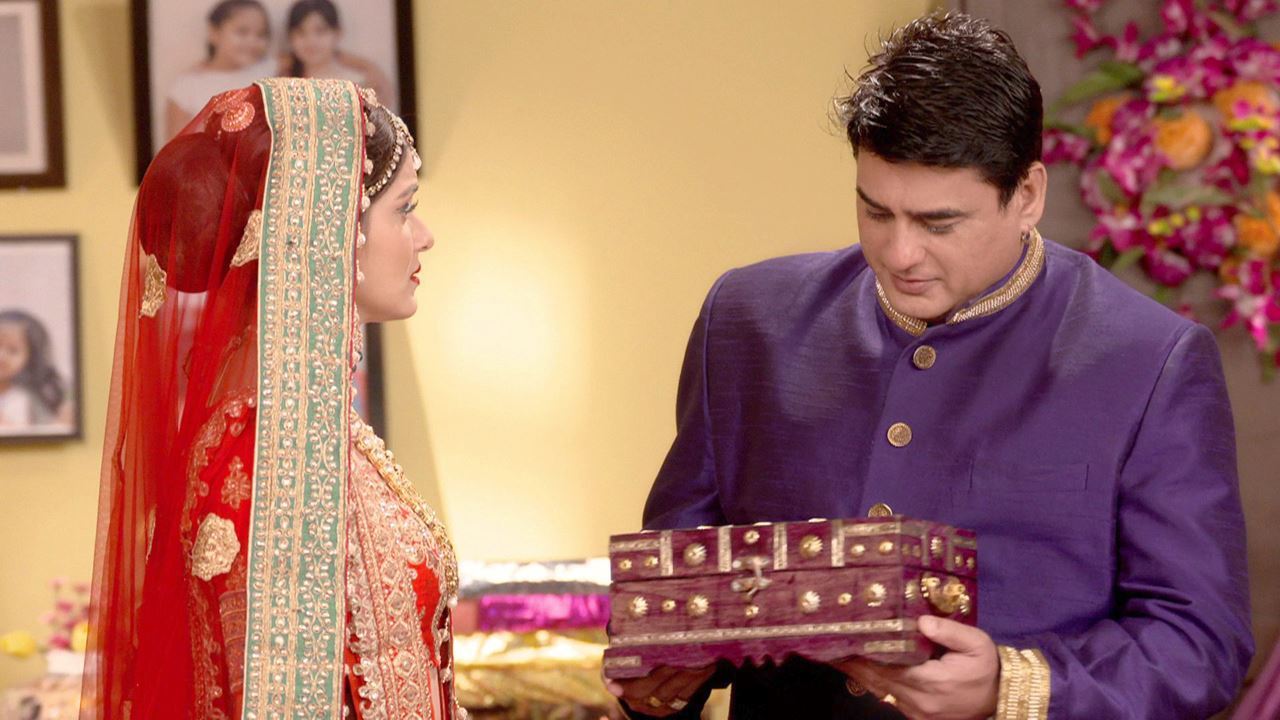 Image result for saumya marriage poison in shakti